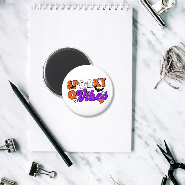 Aimant Fantômes de vibes éffrayantes (Spread spooky vibes with this whimsical Halloween magnet.)