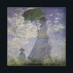 Aimant Femme avec parasol par Claude Monet, Art Vintage<br><div class="desc">La promenade, Camille Monet et Son Fils Jean (Femme avec un Parasol) (1875) de Claude Monet est une vintage peinture impressionniste de famille de portrait. Une mère se promène avec son jeune enfant dans un champ ou dans une prairie printanière. Elle tient un parasol et porte une belle robe qui...</div>