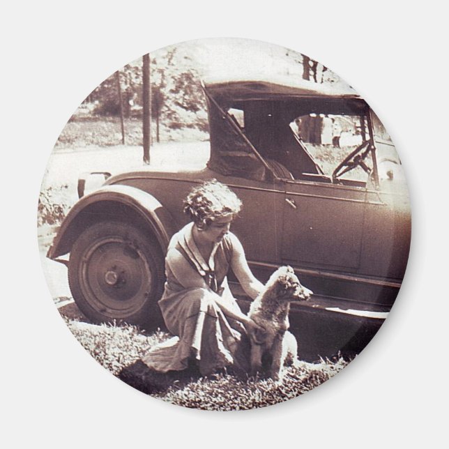 Aimant Femme Chien Et Auto Vintage (Devant)