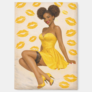 Aimant Fille Pin-Up Afro Rétro Glam en Robe Jaune
