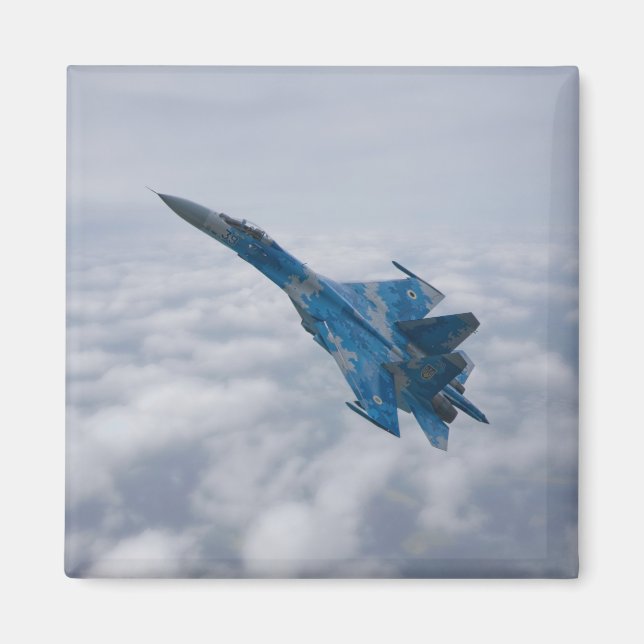 Aimant Flanker SU-27 Au-Dessus Des Nuages (Devant)