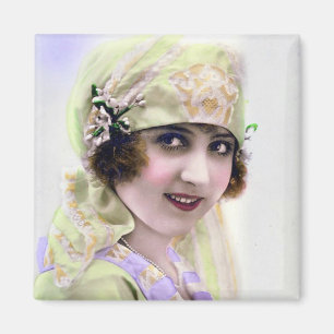 Aimant Flapper des années 1920 en vert et violet
