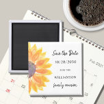 Aimant Fleur de tournesol Retrouvailles Familiale Enregis<br><div class="desc">Demandez à votre famille d'enregistrer la date de leur Réunion de famille avec ce tournesol simple enregistrer l'aimant de date. Il dispose d'un tournesol aquarelle dans les tons jaune et orange. Facile à personnaliser. Parce que nous créons notre propre oeuvre, vous ne trouverez pas cette image exacte d'autres designers. Aquarelle...</div>