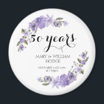 Aimant Fleurs violettes de lavande 50e anniversaire maria<br><div class="desc">Célébrez un amour qui a résisté à l'épreuve du temps avec notre design "Lavender purple florals 50e anniversaire de mariage". Parfait pour honorer un jalon doré, cet élégant et chaleureux morceau capte l'essence d'un voyage de 50 ans rempli d'amour, de rire et de souvenirs chéris. Idéal pour les invitations à...</div>