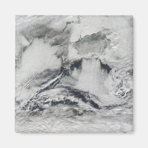 Aimant Formation de nuage au-dessus de la Mer Noire