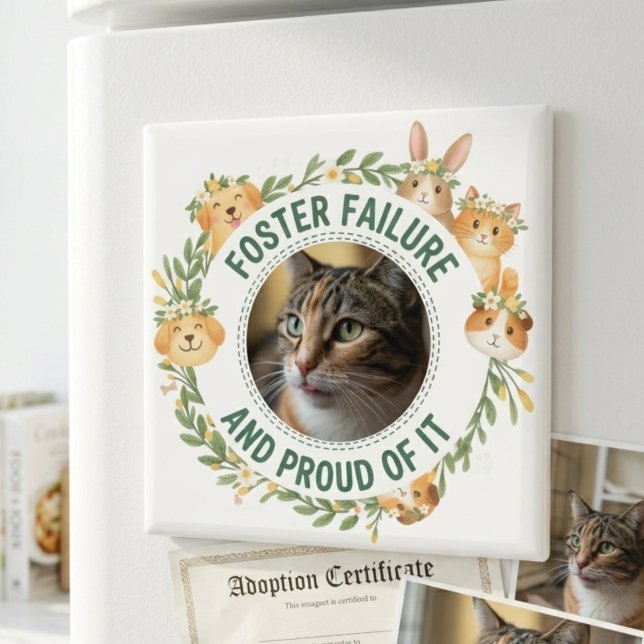 Aimant Foster Failure Proud Photo Floral Animal Wreath (Foster failure and proud photo magnet for the animal lover — a cute adoption day gift idea.)