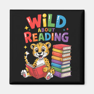 Aimant Fou de lire un livre pour enfants sur un professeu