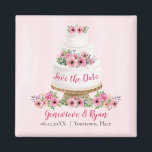 Aimant Gâteau Mariage rose Aquarelle Enregistrer la date<br><div class="desc">Un gâteau blanc mariage décoré de jolies fleurs d'aquarelle rose est posé sur un stand contre un arrière - plan de lave-linge rose pâle. Le texte "Enregistrer la date" tourne autour du gâteau mais vous pouvez changer le texte comme vous le souhaitez. Ajoutez les informations de date ou d'autres textes...</div>