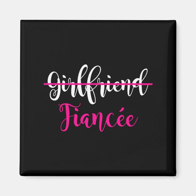 Aimant Girlfriend Fiancee Shirt Engagement Party Couple T (Devant)