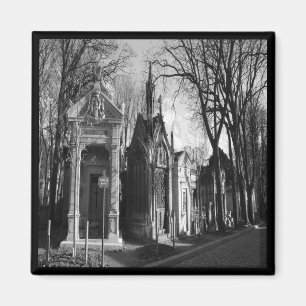 Aimant gothique de mausolée de cimetière