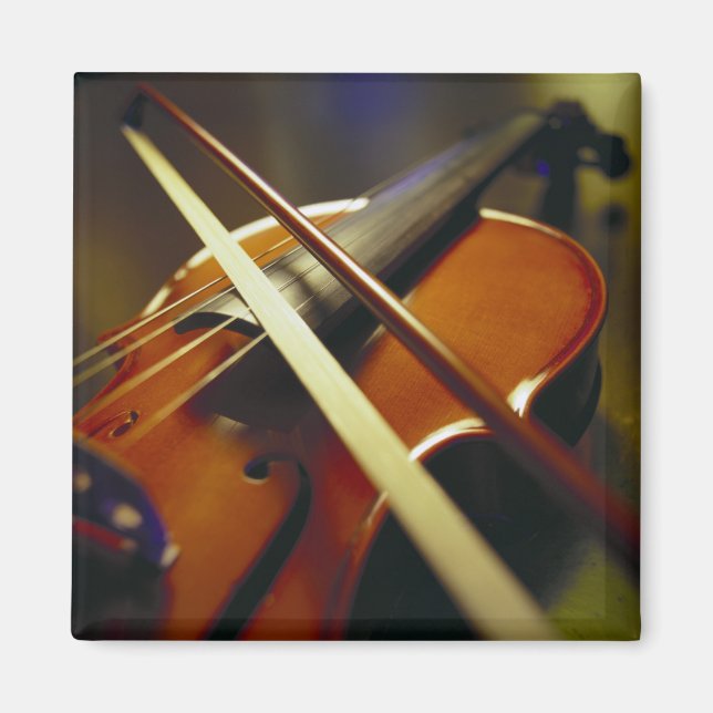 Aimant Gros plan sur le violon et la gorge 1 (Devant)