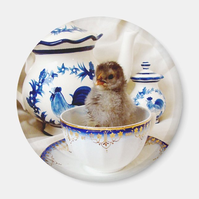 Aimant Huile Paint Effet Chick et Tea Cup en Studio (Devant)