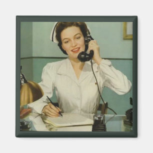 Aimant Infirmière vintage au téléphone
