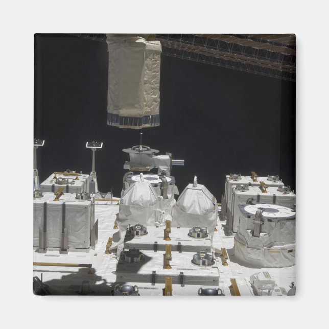 Aimant Installation exposée du module japonais d'expérime (Devant)