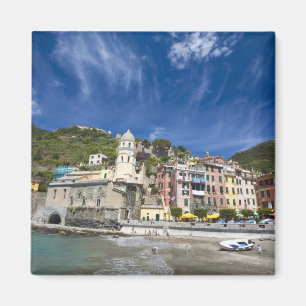 Aimant Italie, Cinque Terre, Vernazza, Port et Église 2