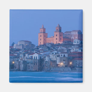 Aimant Italie, Sicile, Cefalu, Vue avec Duomo de
