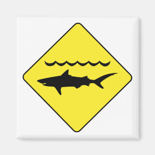 Aimant jaune des signes "requins avertisseurs"