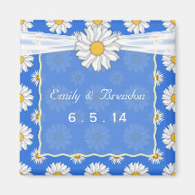 Joli mariage floral bleu et blanc de marguerite