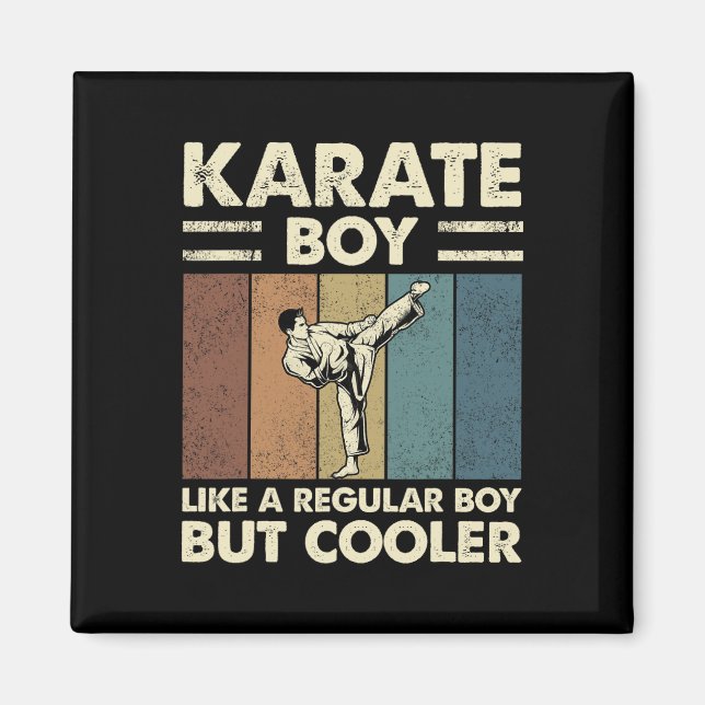 Aimant Karate Boy Comme Un Garçon Régulier Mais Glacière  (Devant)