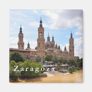 Aimant La cathédrale Notre-Dame du Pilier et de l'Èbre.