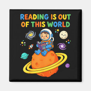 Aimant La lecture est hors de ce monde astronaute lisant