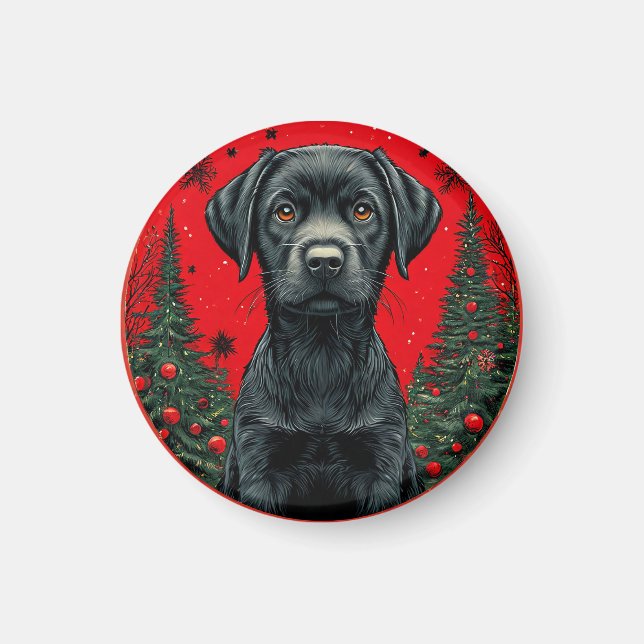 Aimant Labrador noir de Noël avec des arbres de fête (Devant)