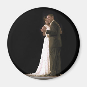 Aimant L'amour est dans l'air, Le premier couple dansant