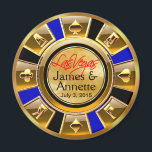 Aimant Las Vegas VIP Gold Blue Black Casino Chip Favorise<br><div class="desc">Si vous êtes Doing It In Vegas ou que vous avez un mariage ou une réception à thème Las Vegas, ces magnets de jetons de casino noir, or & bleu font les faveurs de mariage parfaites! Des invitations de mariage assorties, des cartes de date, des cartes RSVP, des décalcomanies d'enveloppe...</div>