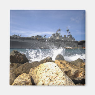 Aimant Le bateau d'assaut amphibie USS Kearsarge