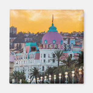 Aimant Le célèbre hôtel de luxe Negresco à Nice Franc