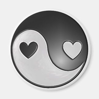 Aimant le coeur du yin yang