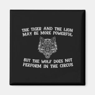 Aimant Le loup ne se produit pas dans le cirque Cool Wolf