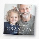 Aimant Le meilleur grand-père du monde photo de l'année d<br><div class="desc">Aimant frigo avec votre photo personnalisée et le texte "Meilleur grand-père du monde" avec l'année personnalisée ou autre texte ci-dessous.</div>