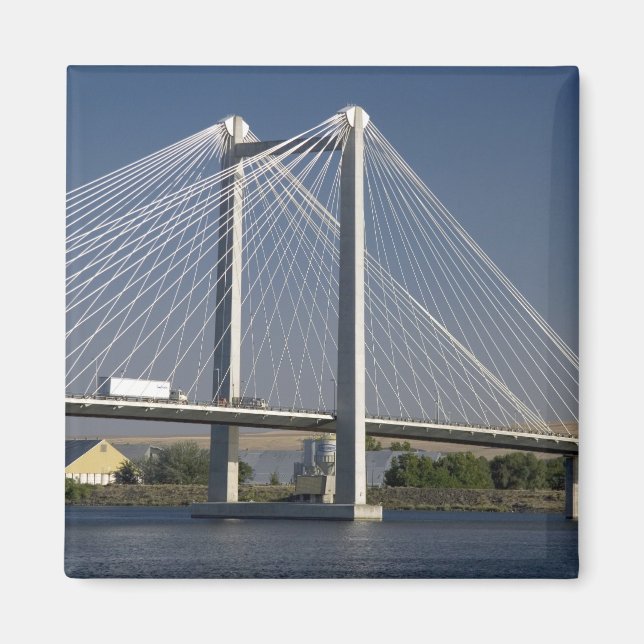 Aimant Le pont Ed Hendler enjambe le fleuve Columbia (Devant)