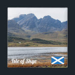 Aimant Le R-U, Ecosse - île de Skye<br><div class="desc">Beau paysage d'île de Skye - montagnes,  Ecosse,  R-U. Skye est le plus grand et le plus au nord des îles principales dans le Hebrides intérieur de l'Ecosse.</div>