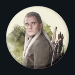 Aimant LEGOLAS GREENLEAF™ Graphique<br><div class="desc">Le Hobbit : La bataille des cinq armées | Ce graphique aquarelle présente LEGOLAS GREENLEAF™ avec Orcrist parmi ses armes.</div>