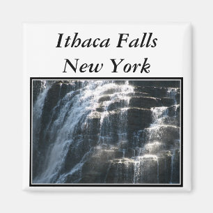 Aimant Les cascades chez Ithaca tombe New York