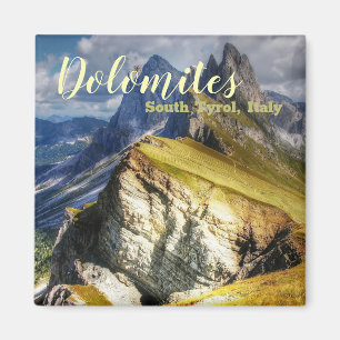 Aimant Les Dolomites pittoresques du Tyrol du Sud Italie