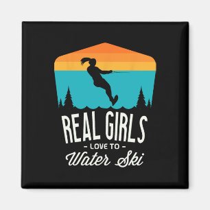 Aimant Les Filles Réelles Aiment À L'Eau Ski Eau Ski Plus
