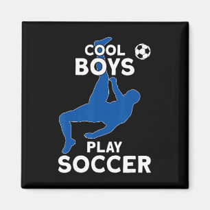 Aimant Les garçons cool jouent au football