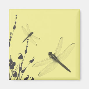 Aimant Les libellules dans l'herbe