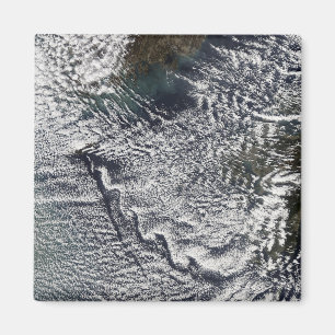 Aimant Les vortexes de nuage outre de Cheju font, la