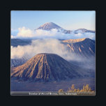 Aimant Lever de soleil au Mont Bromo, Java, Indonésie<br><div class="desc">Lever du soleil au Mont Bromo,  Java,  Indonésie Beau paysage Sunrise au Mont Bromo,  Java,  Indonésie.</div>