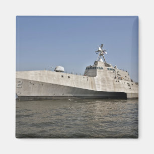 Aimant L'indépendance littorale de bateau de combat en