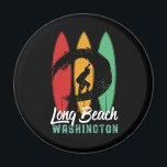 Aimant Long Beach Washington Vintage Retro Surfing<br><div class="desc">Design rétro vintage pour les surfeurs qui aiment surfer et surfer sur les vagues de l'océan. Vacances d'été cool, vacances de printemps marchandises pour ceux qui aiment le soleil chaud, le temps tropical, bronzage sous le palmier. Un design grandiose et déprimé à porter tout en profitant de la fête de...</div>