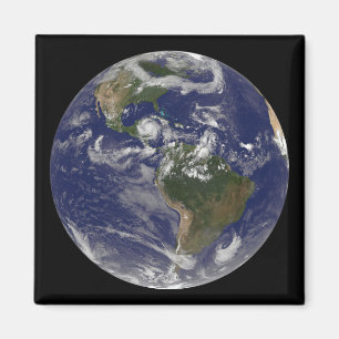 Aimant L'ouragan Dean approche la péninsule du Yucatan