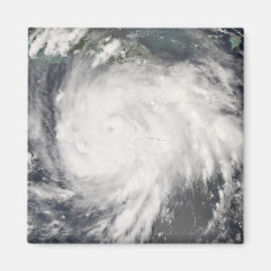 Aimant L'ouragan Gustav sur la Jamaïque