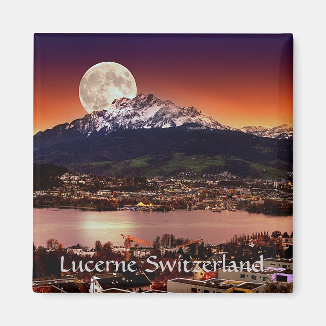 Aimant Lune Sur Lucerne Suisse Et Le Mont Pilatus (Devant)