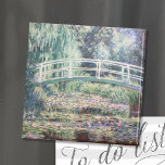 Aimant Lys d'eau blanche | CLAUDE MONET<br><div class="desc">White Water Lilies (1899) de Claude Monet,  artiste impressionniste français. Un tableau d'art original est une huile sur toile d'un jardin avec nénuphars sous la passerelle japonaise. Utilisez les outils de conception pour ajouter du texte personnalisé ou personnaliser l'image.</div>