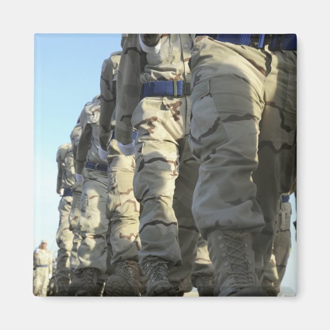 Aimant Marche des recrues de l'aviation irakienne (Devant)